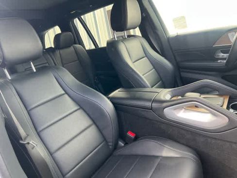 Certified 2024 Mercedes-Benz GLS 450 4MATIC image 21