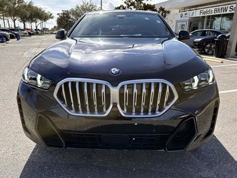 Certified 2025 BMW X6 xDrive40i image 8