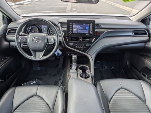 Used 2023 Toyota Camry SE image 14
