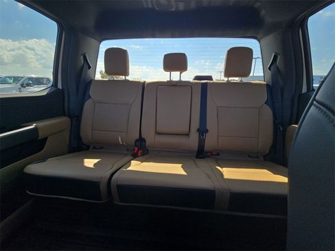 New 2026 Ford F250 Lariat w/ Chrome Package image 28