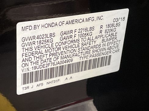Used 2018 Acura ILX FWD image 36