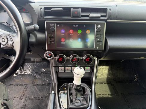 Used 2024 Toyota GR86 RWD image 15