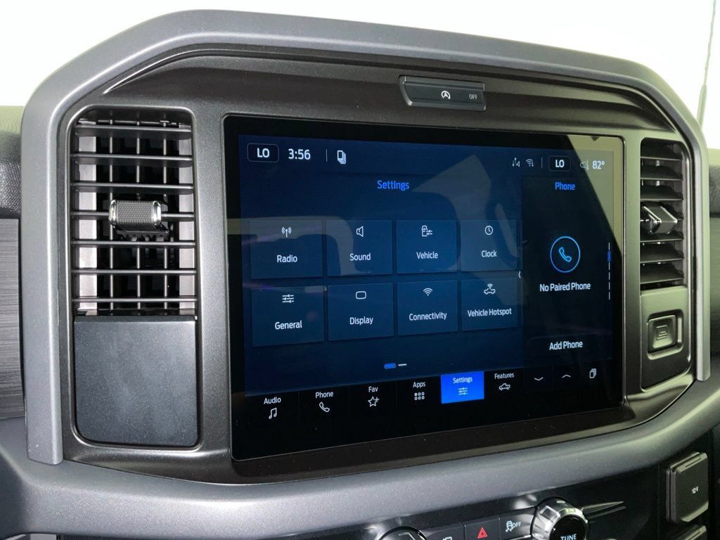 New 2026 Ford F150 XLT w/ XLT Black Appearance Package RWD image 22