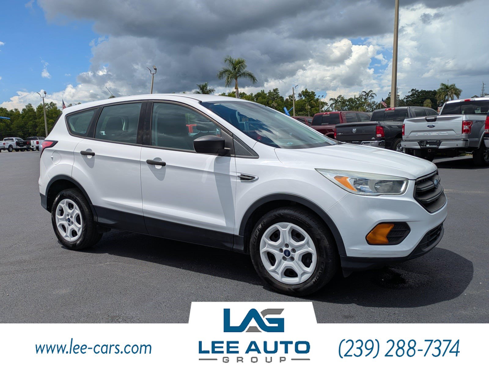 Used 2017 Ford Escape S FWD image 1