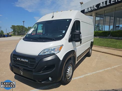 Used 2025 RAM ProMaster 2500 w/ Convenience Group FWD image 8