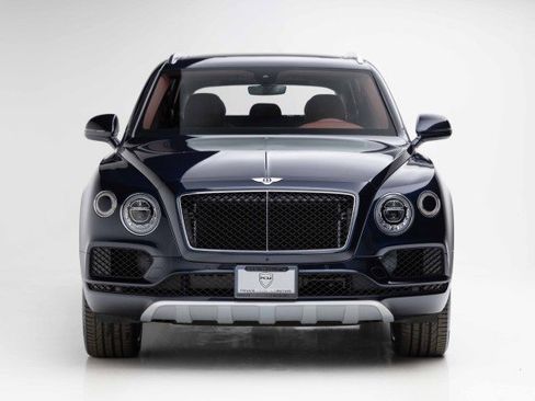 Used 2019 Bentley Bentayga image 5