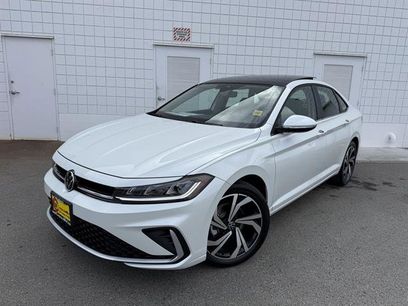 New 2025 Volkswagen Jetta SEL