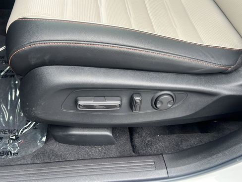 Certified 2025 Honda CR-V Sport Touring image 15