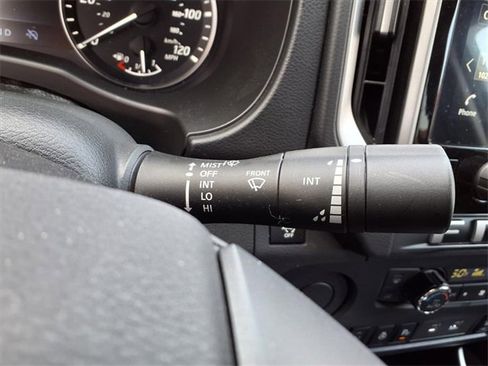 Certified 2025 Nissan Frontier SV w/ SV Convenience Package image 12