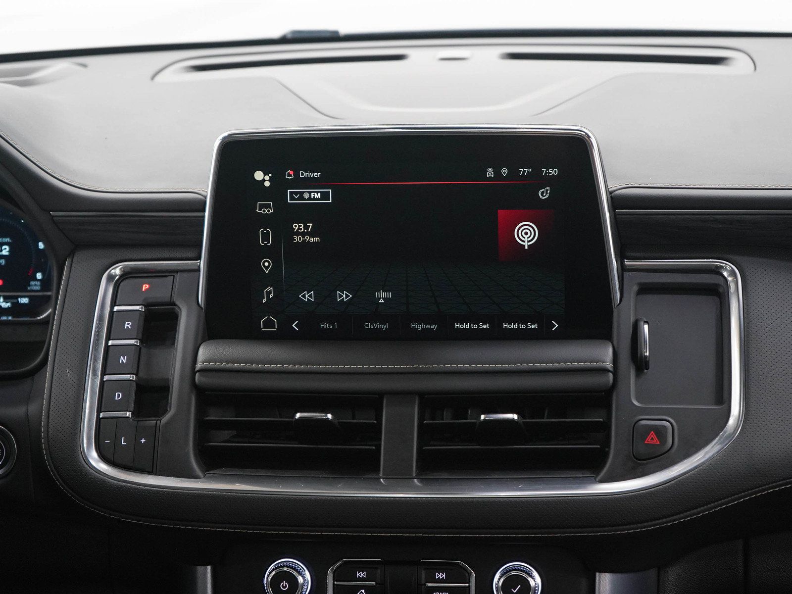 Used 2022 GMC Yukon SLT w/ SLT Premium Package AWD/4WD image 15