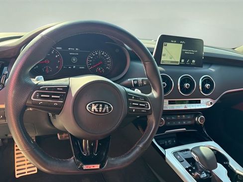 Used 2020 Kia Stinger GT2 AWD/4WD image 26