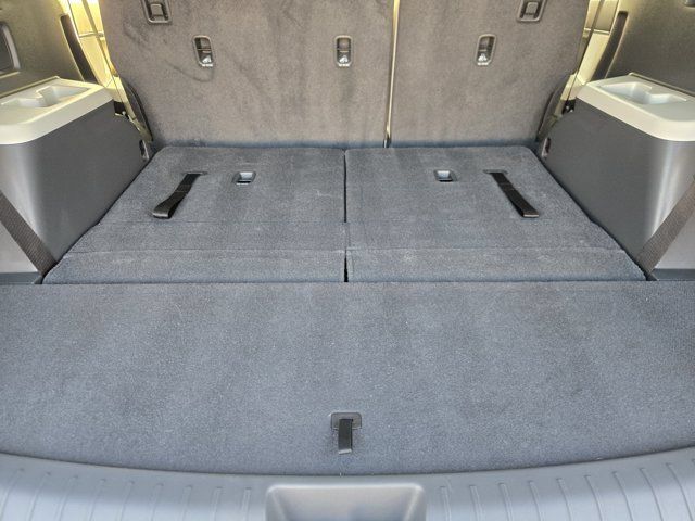 Certified 2025 Hyundai Santa Fe SE FWD image 32
