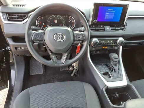 Certified 2025 Toyota RAV4 LE image 18