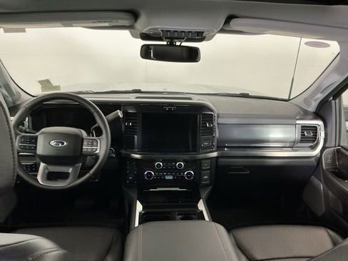 Used 2025 Ford F350 Lariat w/ Black Appearance Package AWD/4WD image 28