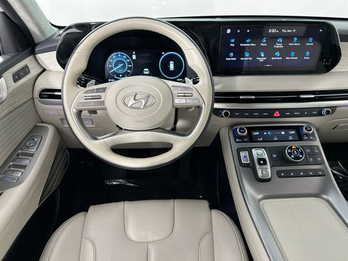 Used 2024 Hyundai Palisade Calligraphy image 24