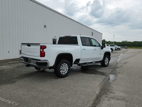 Used 2023 Chevrolet Silverado 2500 LT w/ Convenience Package AWD/4WD image 7