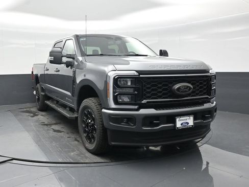 New 2026 Ford F250 Lariat image 15