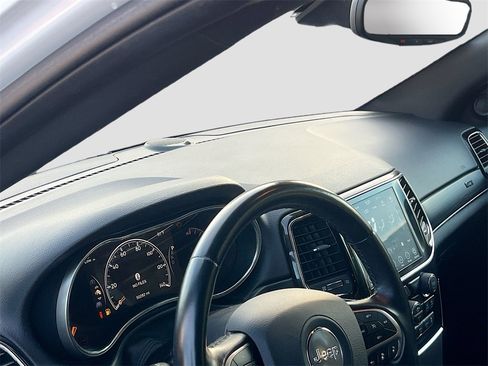 Used 2021 Jeep Grand Cherokee Limited w/ Quick Order Package 28K 80th image 9