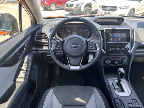 Used 2019 Subaru Crosstrek 2.0i Premium AWD/4WD image 11