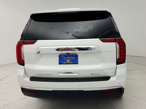 Certified 2022 GMC Yukon XL SLT w/ SLT Premium Package RWD image 7