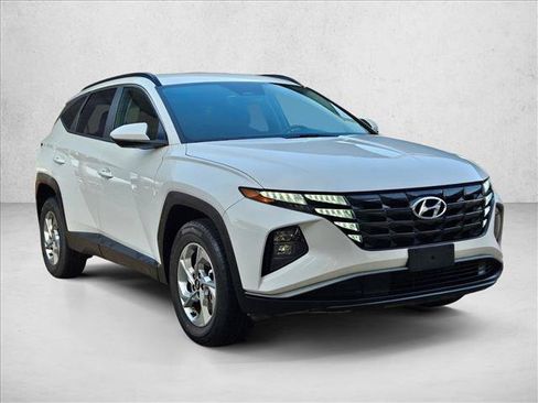 Used 2024 Hyundai Tucson SEL AWD/4WD image 3