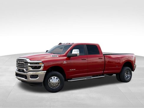 New 2026 RAM 3500 Laramie w/ Max Tow Package image 2