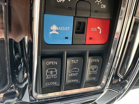 Used 2024 Jeep Grand Cherokee L Summit image 25