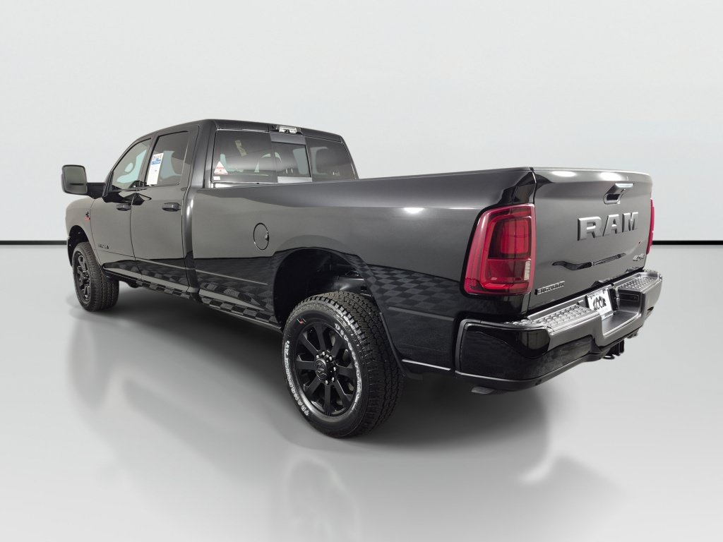 New 2026 RAM 2500 Big Horn AWD/4WD image 7