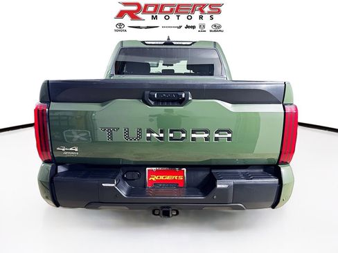 Used 2023 Toyota Tundra SR5 w/ SR5 Convenience Package image 7
