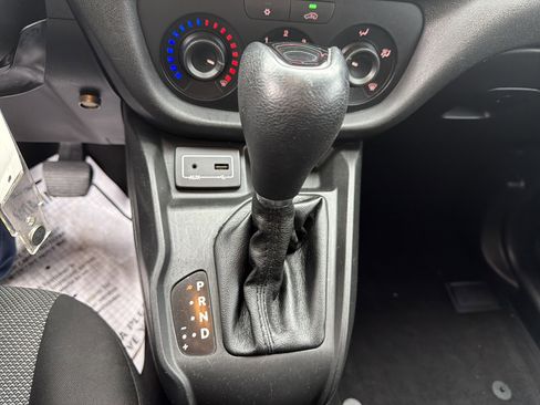 Used 2017 RAM ProMaster City Tradesman image 12