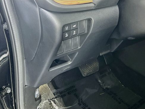 Used 2022 Honda CR-V Touring image 10