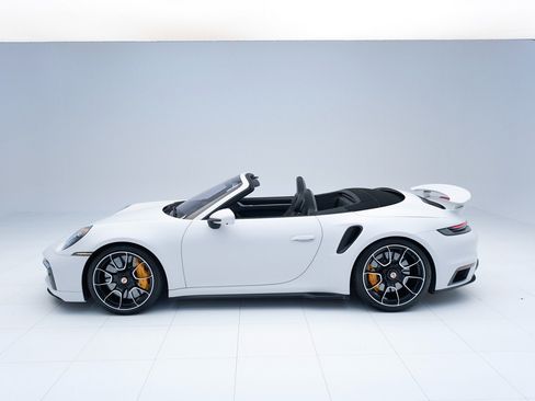 Certified 2022 Porsche 911 Turbo S AWD/4WD image 2