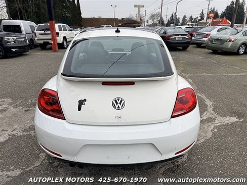 Used 2013 Volkswagen Beetle TDI image 7