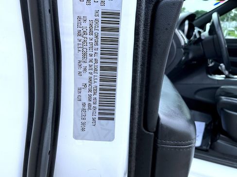 Used 2018 Jeep Grand Cherokee Altitude AWD/4WD image 26