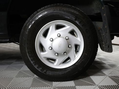 Used 2014 Ford E-150 and Econoline 150 w/ Power Group image 8