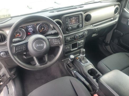 Used 2021 Jeep Gladiator Sport AWD/4WD image 14