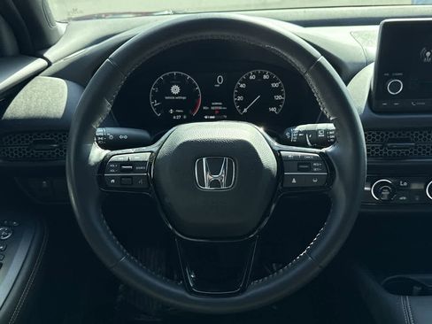 Used 2024 Honda HR-V Sport image 16