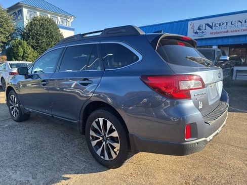 Used 2017 Subaru Outback 3.6R Limited image 7