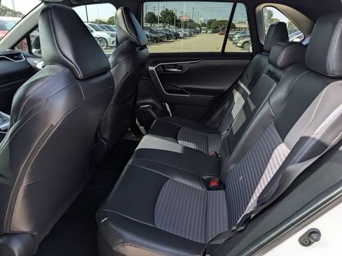 Used 2024 Toyota RAV4 XSE AWD/4WD image 29