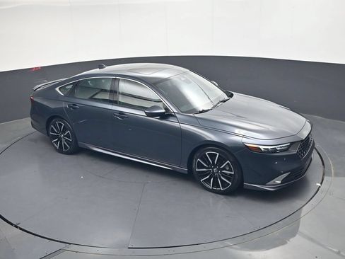 Used 2023 Honda Accord Touring image 22