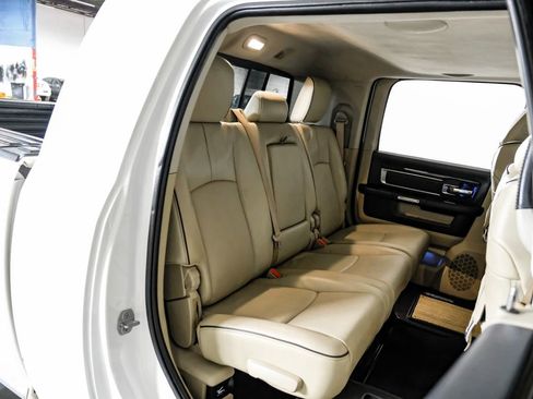 Used 2018 RAM 2500 Limited image 38