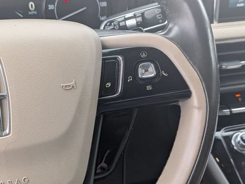 Used 2020 Lincoln Corsair Reserve w/ Appearance Package AWD/4WD image 18