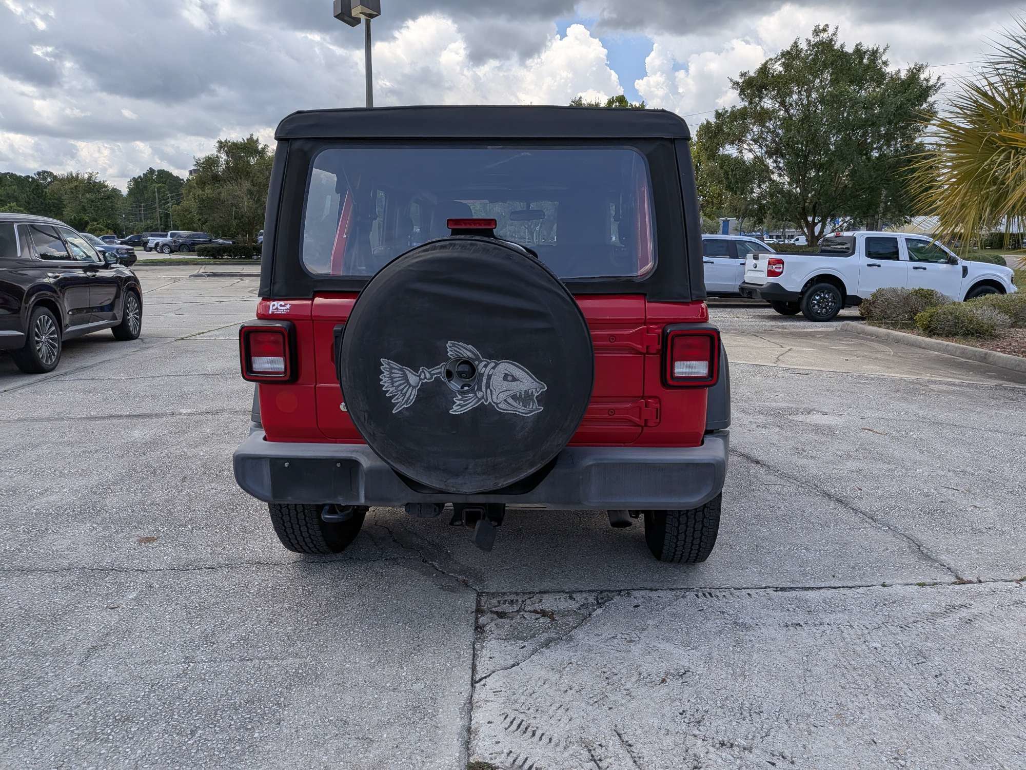 Used 2018 Jeep Wrangler Unlimited Sport AWD/4WD image 5