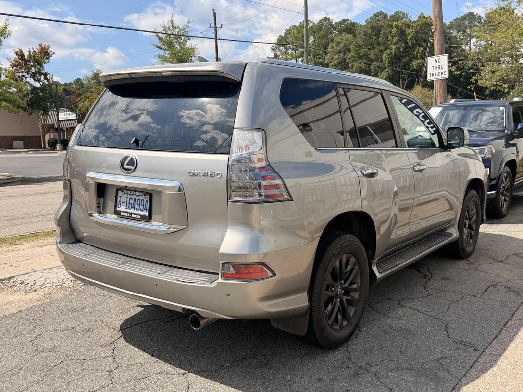 Used 2021 Lexus GX 460 Premium w/ Premium Package AWD/4WD image 4