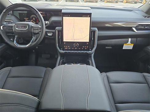 New 2026 GMC Yukon XL Elevation w/ LPO, Elevation Black Package image 12