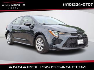 Used 2022 Toyota Corolla LE image 1