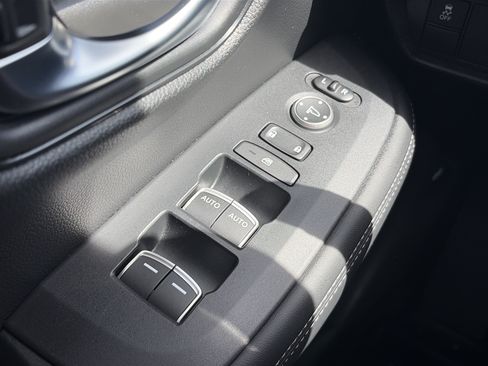 Certified 2023 Honda HR-V EX-L image 25