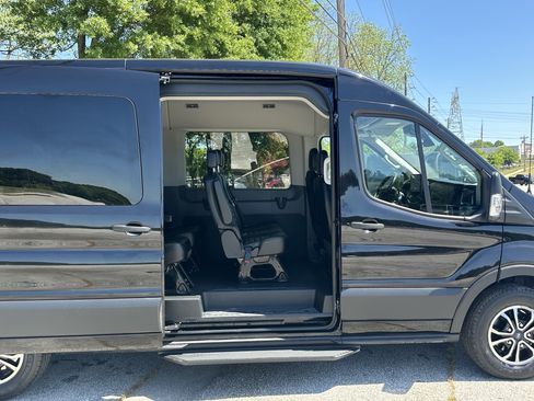 Used 2023 Ford Transit 350 XLT RWD image 17