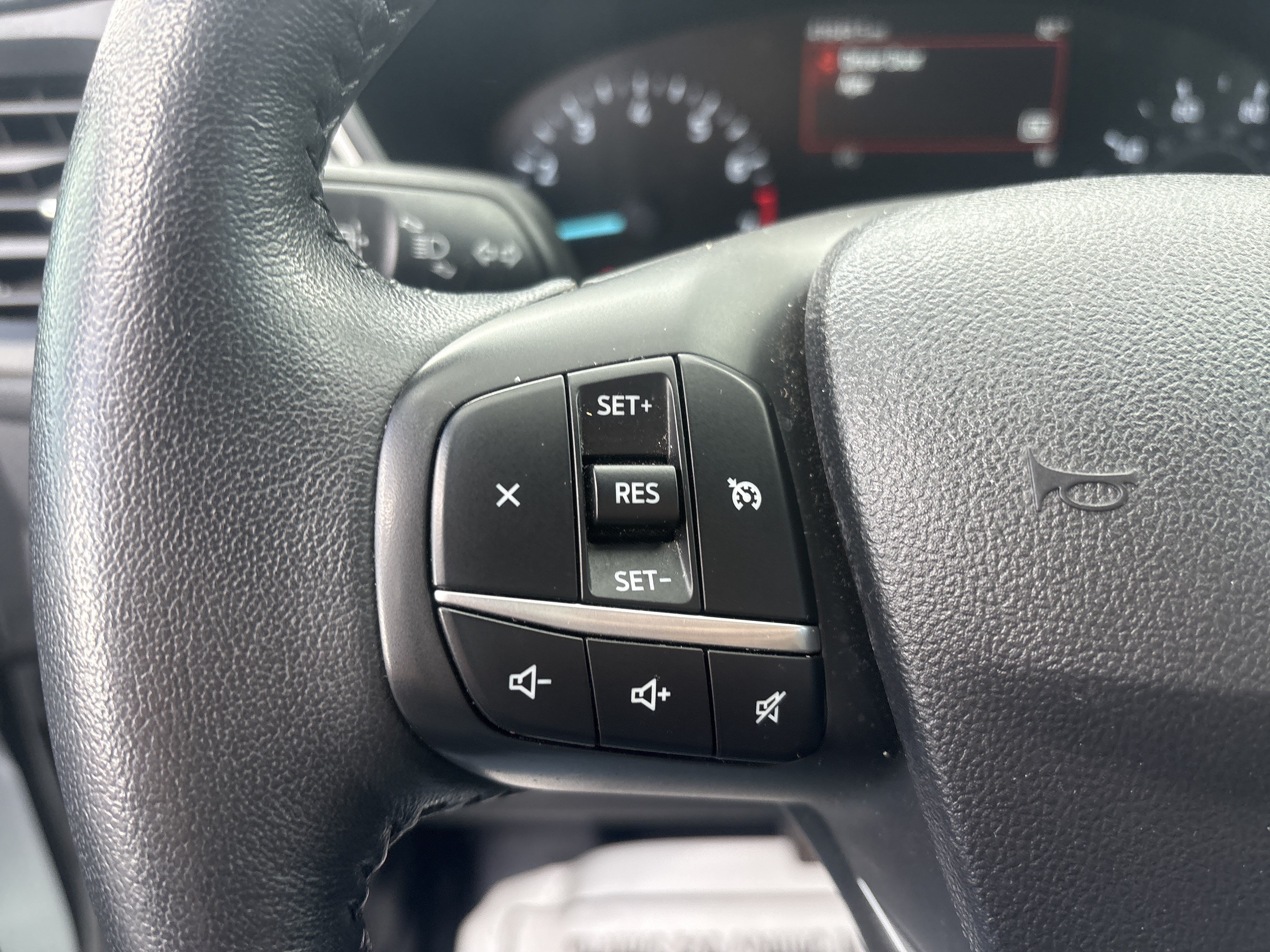 Used 2021 Ford Escape SE w/ Convenience Package AWD/4WD image 19