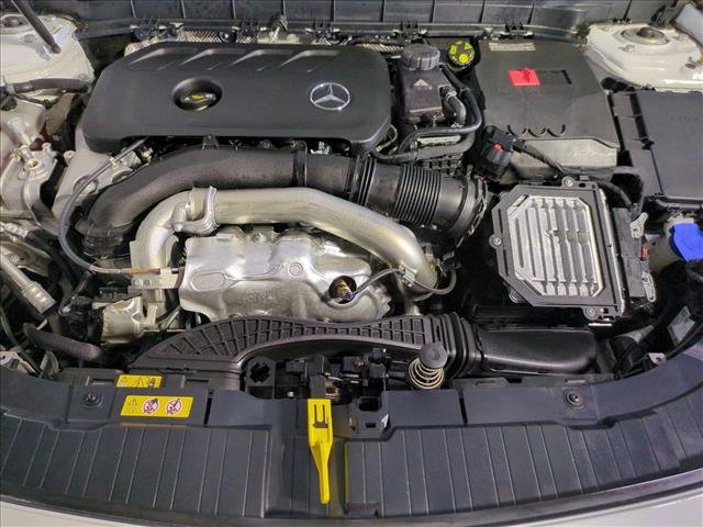 Used 2026 Mercedes-Benz GLB 250 image 21